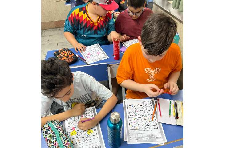 کلاس فارسی موضوع ؛هم خانواده بازی و هم خانواده 7