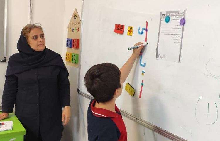 کلاس فارسی پنجم ققنوس 3 4