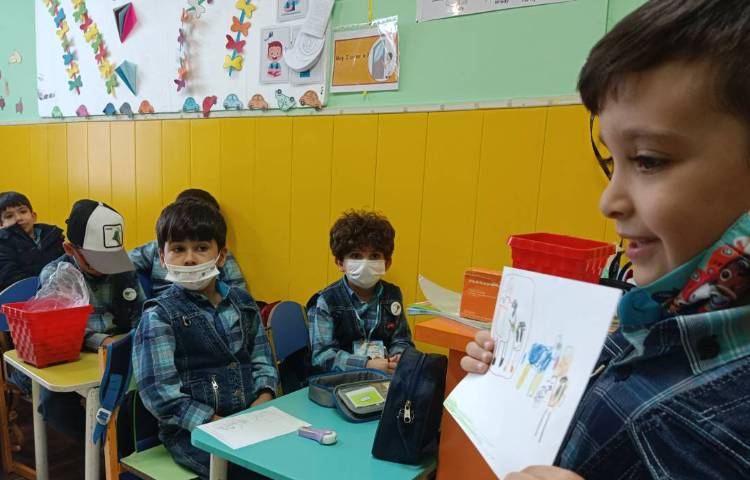 :کلاس قصه گویی، کلاس بادبادک 1