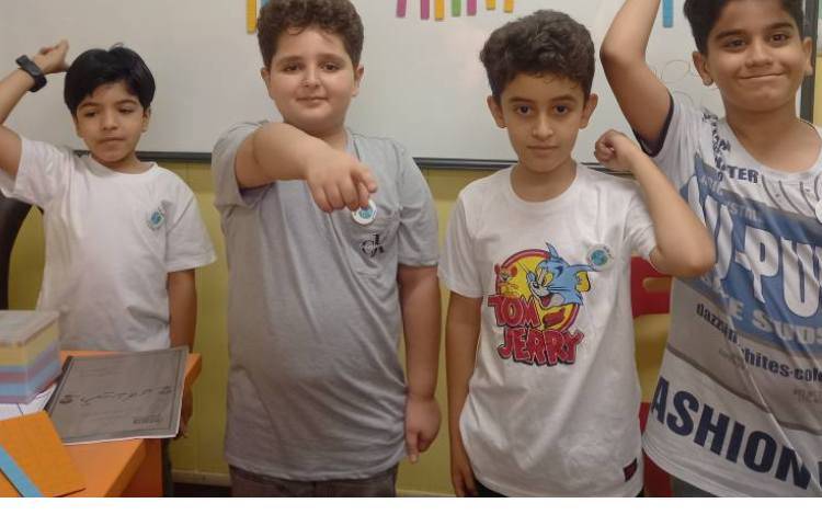 کلاس قندپهلو پایه سوم زحل مریخ زمین