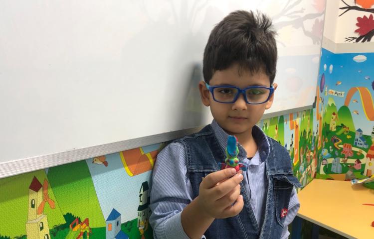 کلاس ماهرشو با خمیربازی اشکال مختلف درست کردیم 2