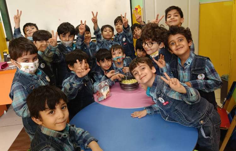 :کلاس ماهرشو، ساخت مربای سیب گروهی