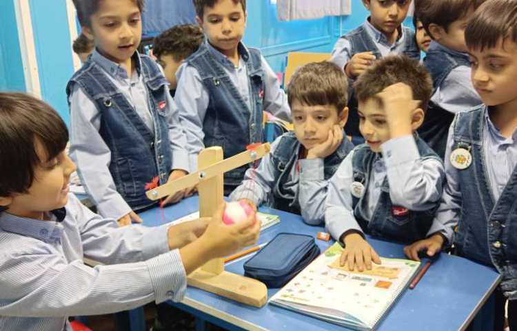 کلاس مفاهیم ریاضی موضوع سبک و سنگین 2