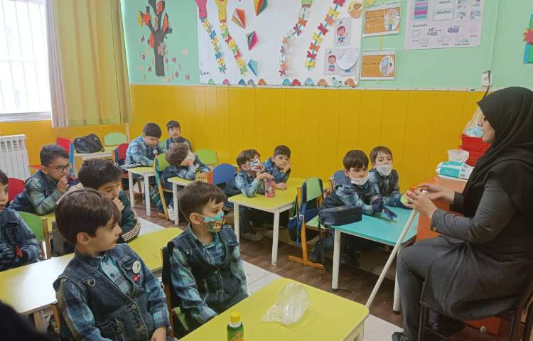 :کلاس مفاهیم علوم، آموزش حواس پنجگانه در قالب نمایش 1