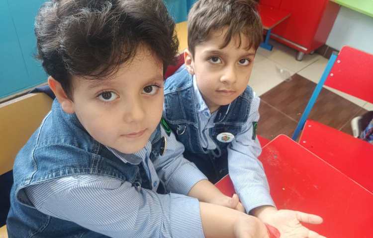 کلاس مناسبتی موضوع روز مهربانی 3