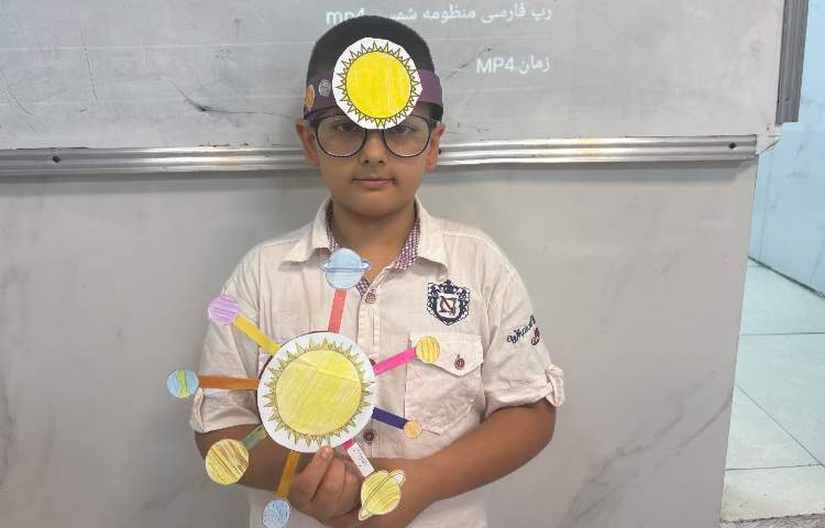 کلاس نجوم هدبند منظومه شمسی و کاردستی منظومه شمسی 3