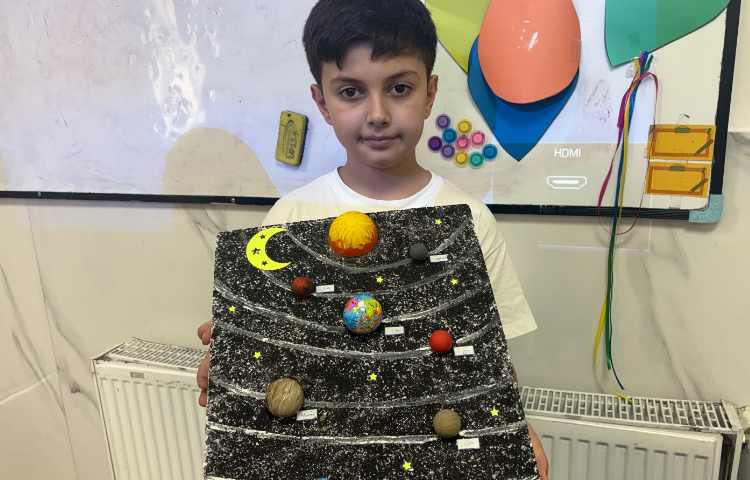 کلاس نجوم کاردستی منظومه شمسی 4