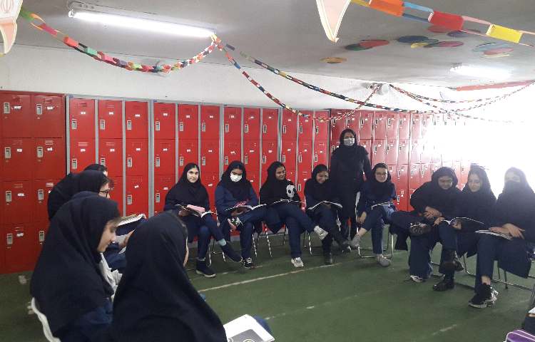 کلاس های بدون دیوار مهارت زندگی