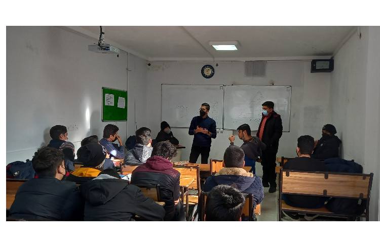 کلاس های درس 4