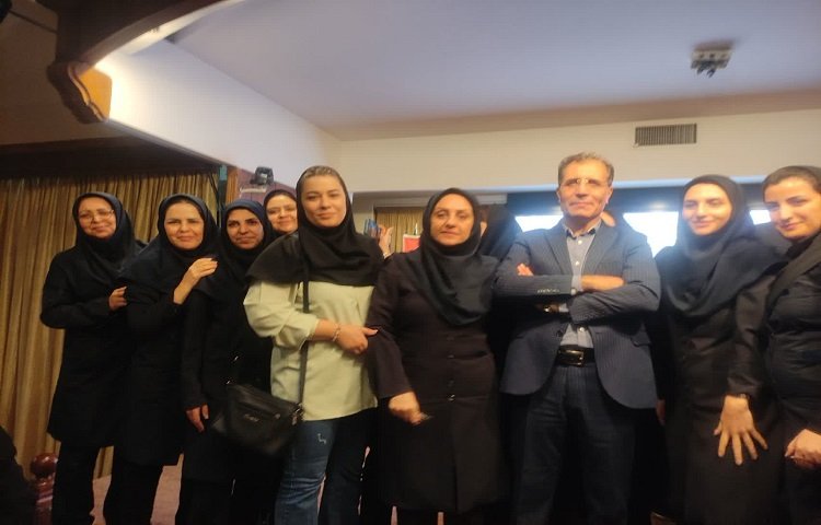 کلاس های ضمن خدمت 9