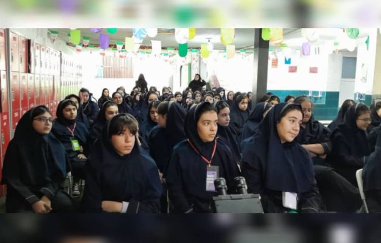 کلاس های هفته ملی علوم در پنج رشته(ریاضی،مهندسی،تکنولوژی،علوم،هنر) 3