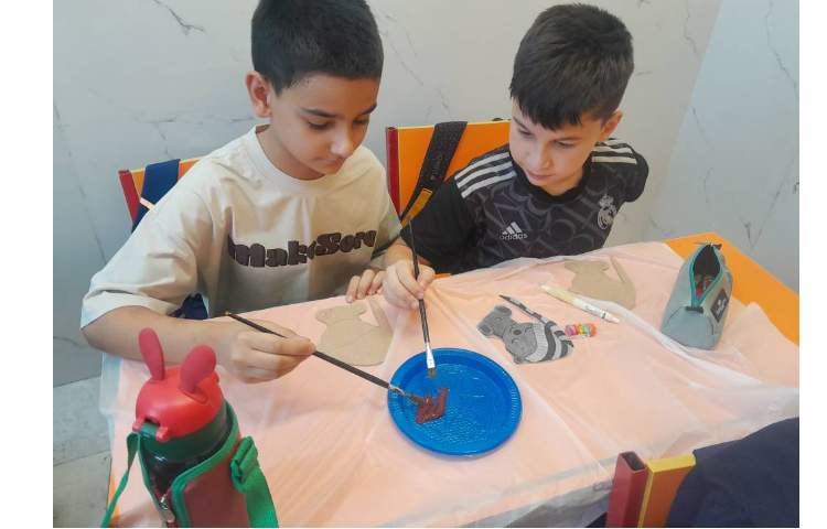 کلاس هنر(معرق کاری) پایه ی چهارم 9