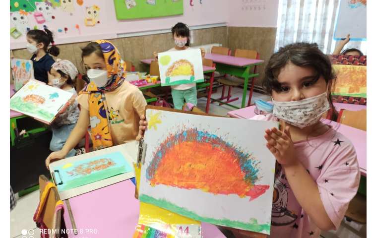 کلاس هنر و خلاقیت