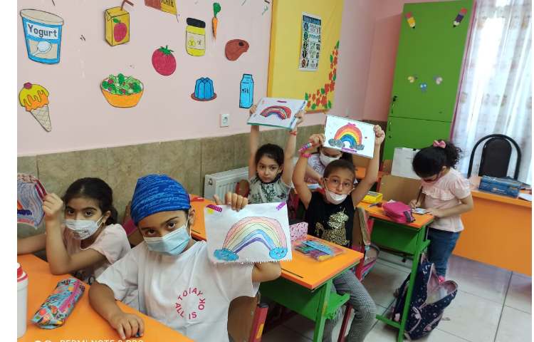 کلاس هنر و خلاقیت