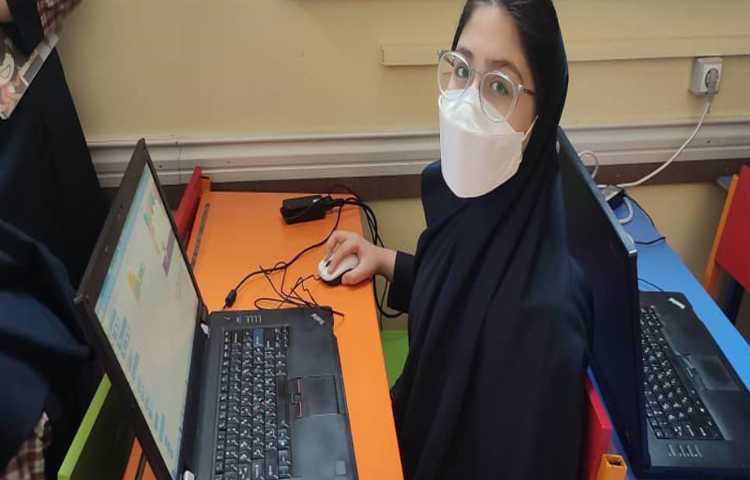 کلاس کامپیوتر آموزش نرم افزار اسکرچ 1