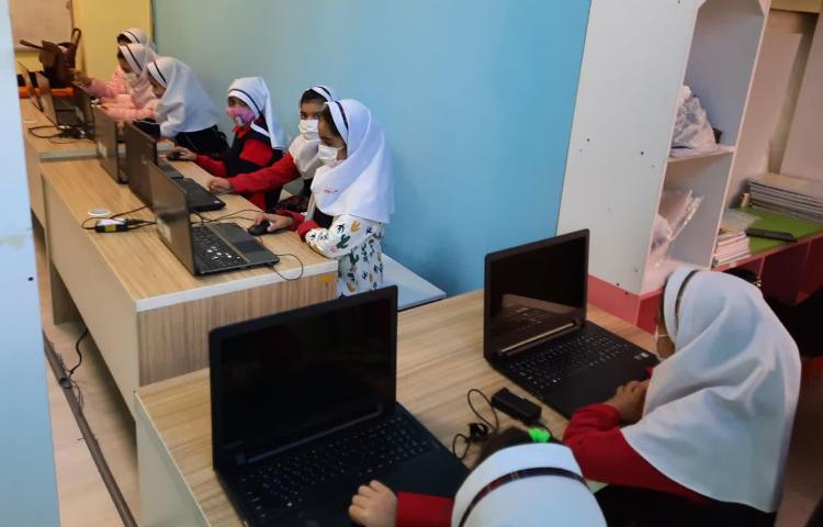 کلاس کامپیوتر 2