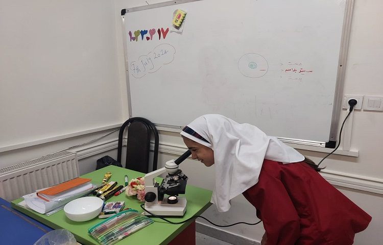 کلاس کاوشگر کوچک 2