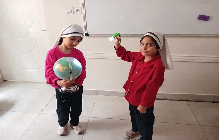 کلاس کاوشگر کوچک 4