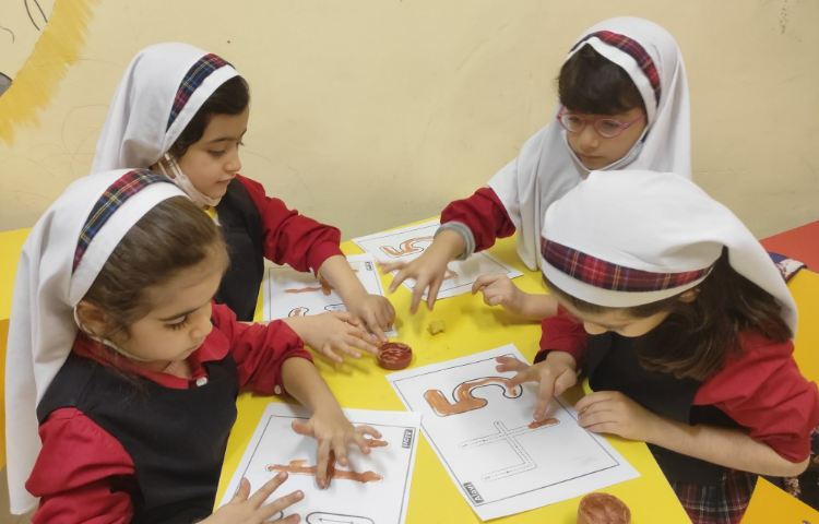 کلاس Math English 4