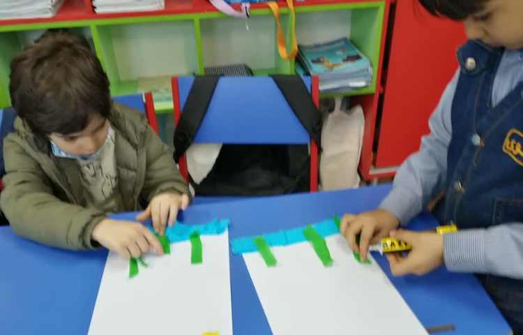 کلاژ با کاغذکشی و کاغذرنگی 2