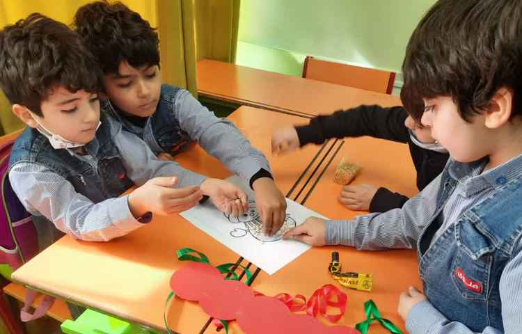 کلاژ حبوبات هفته ملی علوم 1