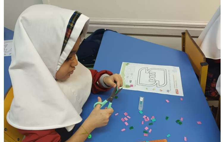 کلاژ : واحد کار استاندارد 3