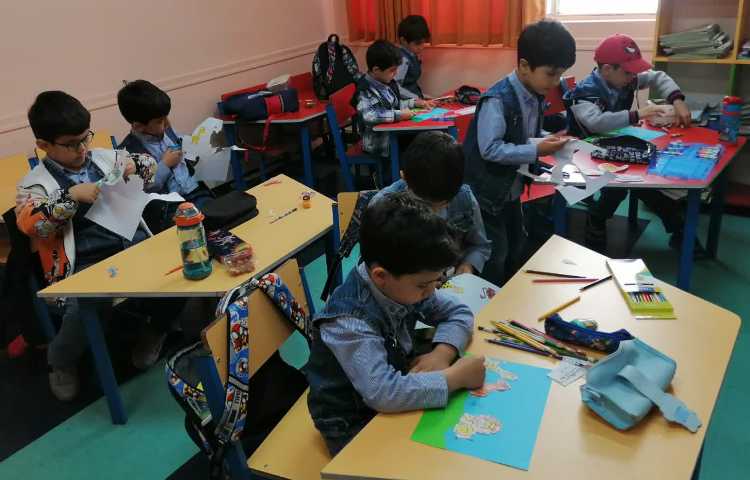 کلاژ و رنگ آمیزی حیوانات 3