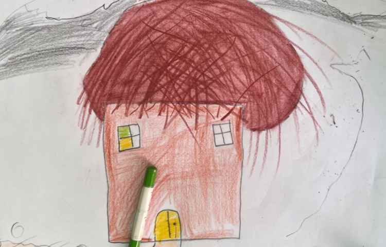 کلبه کاه گلی 3