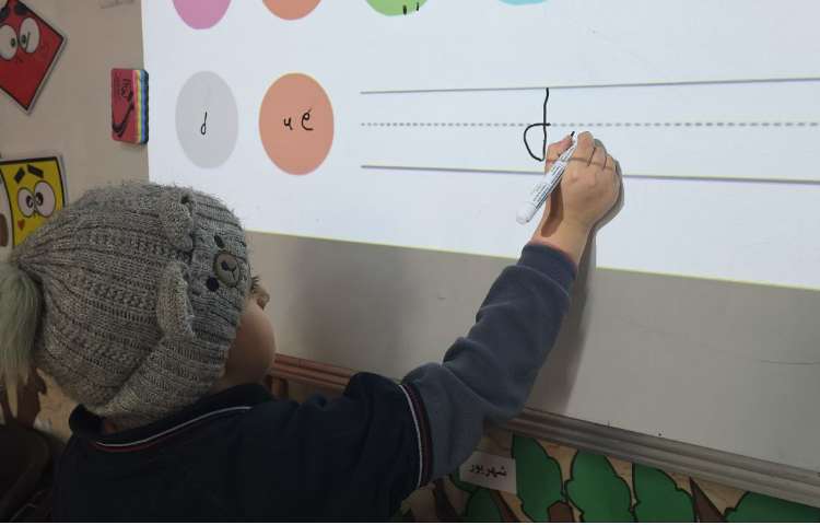 کلمه خوانی و کلمه نویسی با بازی decoding 3