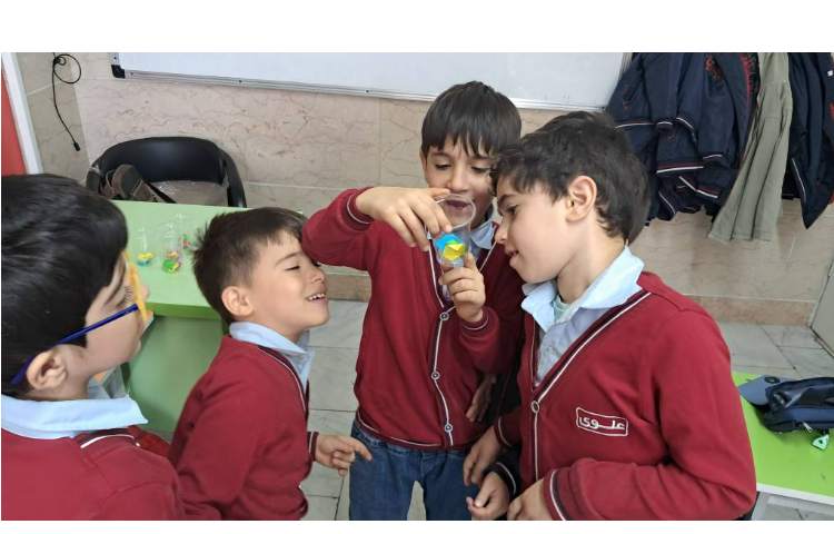 کلمه سازی با حروف درهم ریخته در لیوان 5