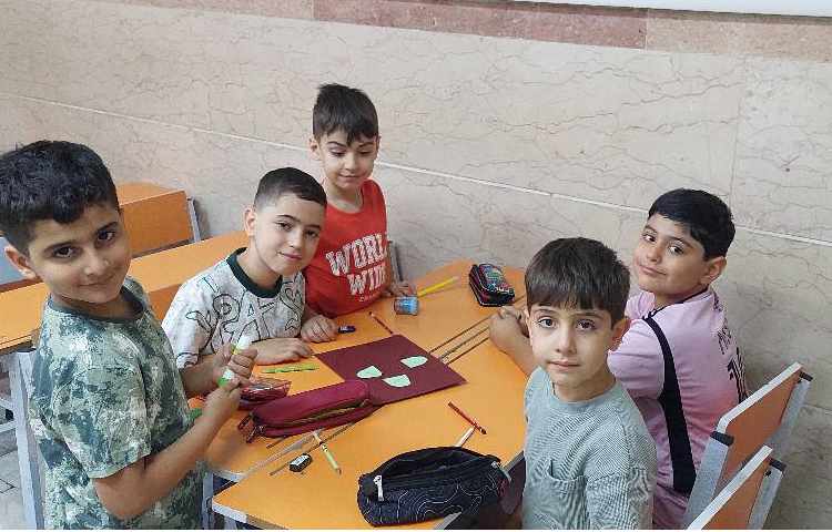 کلمه سازی با نشانه ی استثنا و حروف چند شکلی