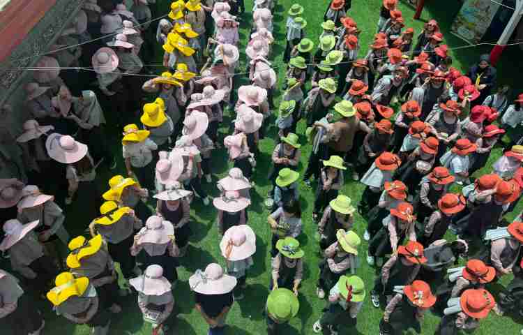 کلوپ تکه های یخ ،خنده های ریز 5