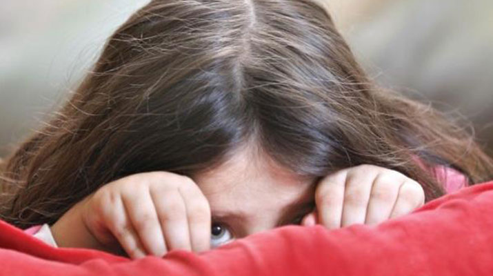 چگونه مشکل کمرویی در دانش‌آموزان را حل کنیم؟