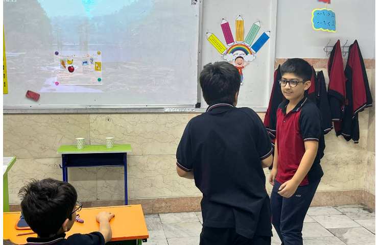 کنفرانس گرامر درس There is There are 2