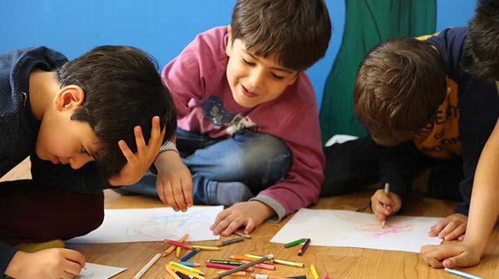 آیا کودکی که بیشتر از سنش می‌فهمد، باهوش است؟