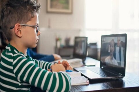 جذب دانش‌آموزان در مدارس آنلاین خارجی؟