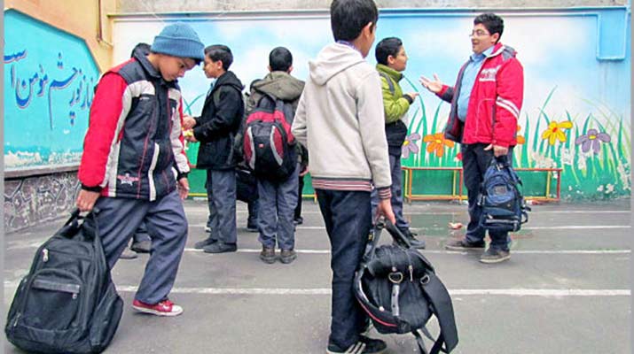 وزن مناسب کیف مدرسه