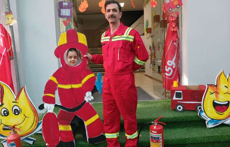 گرامیداشت روز آتش نشان 10
