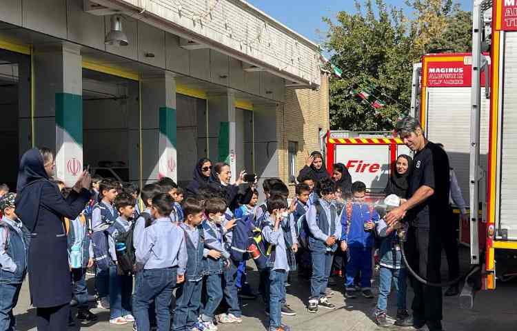 گرامیداشت روز آتش نشان