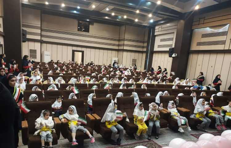 گرامیداشت روز دانش آموز 8