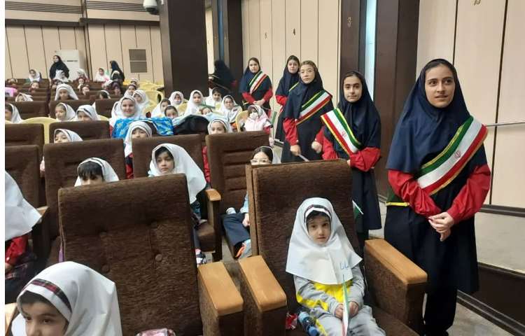 گرامیداشت روز دانش آموز 9