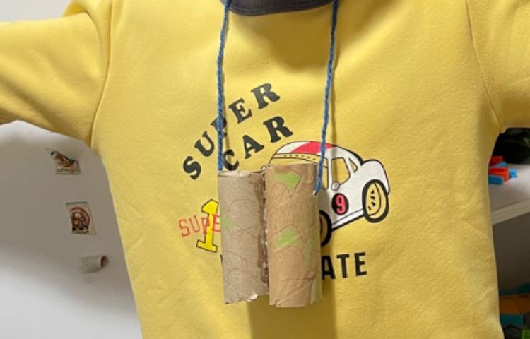 گرامیداشت روز هوای پاک دانش آموزان دوم دبستان 4