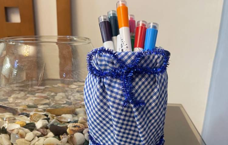 گرامیداشت روز هوای پاک دانش آموزان دوم دبستان 9