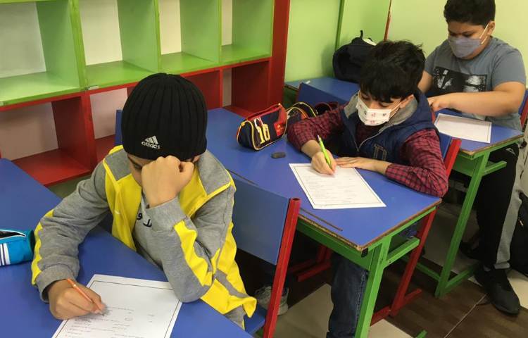 گرامیداشت روز کتاب و کتابخوانی 11