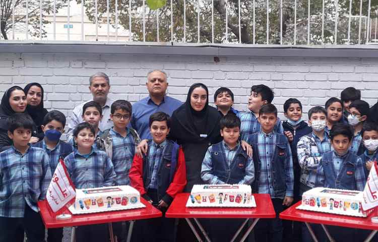 گرامیداشت 13 آبان 3