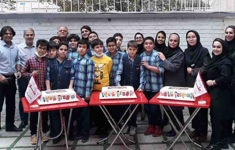 گرامیداشت 13 آبان 9