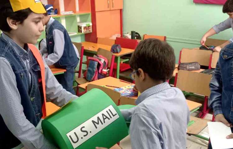 گرامیداشت Happy World Post Day 4