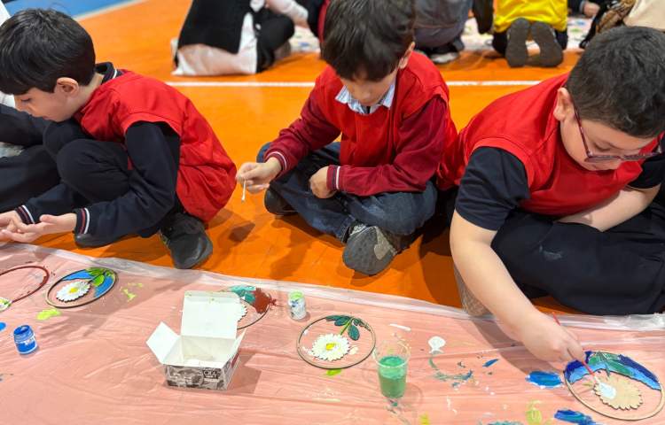 گردهمایی فصل پاییز و کارسوق گروه های چهارخانه 7