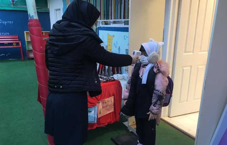 گرفتن اکسیژن و تب دانش آموزان در بدو ورود 2