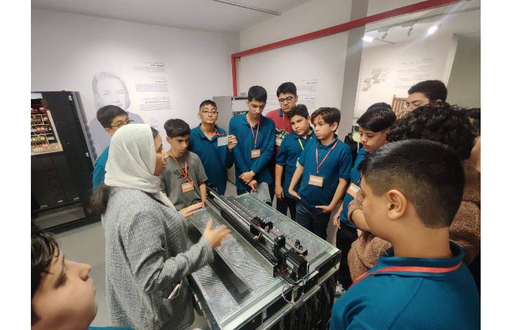 گزارش برنامه های اولین روز هفته ملی علوم 4